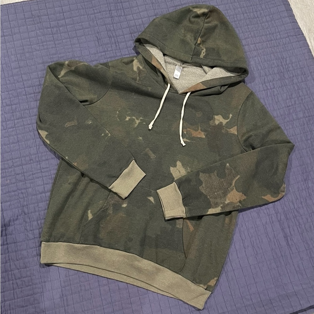 Costco 2XL, Green Camo Hoodie